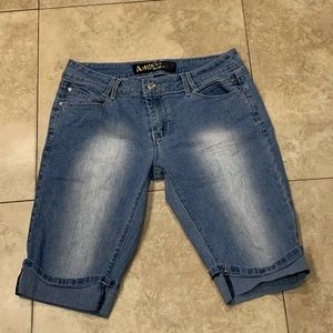 Mid thigh jean shorts sz 11 (junior)